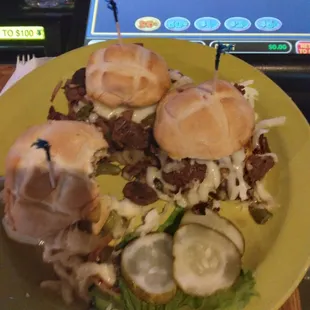 Happy Hour Sliders !