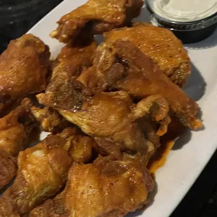 Wings (order them crispy)