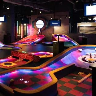 sushi and sashimi, interior