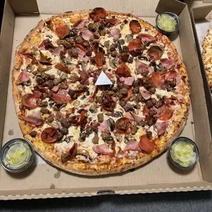 Super Meat Pizza