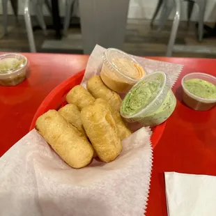 Tequenos