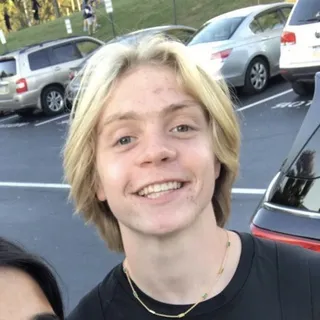 Ben R.
