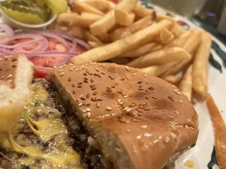 150 Bistro Restaurant Bar & Grill