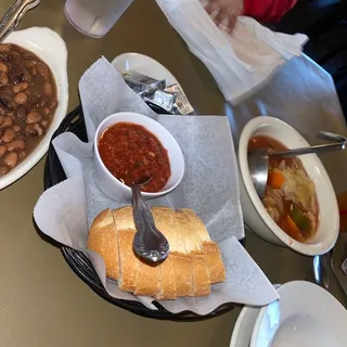 Soup or Salad & Bread