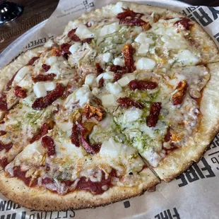 It&apos;s a pizza