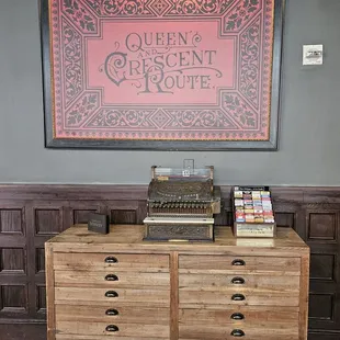 Lobby decor of Queen building