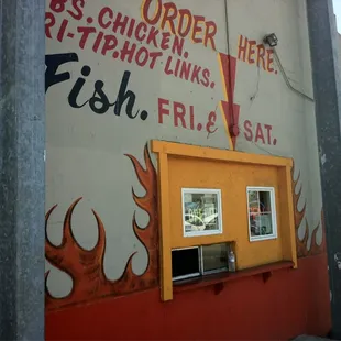 Order outside or inside