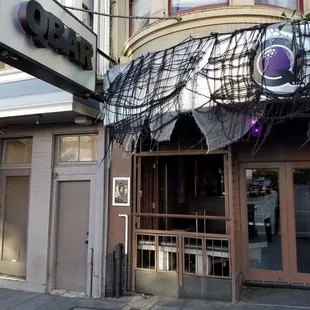 Qbar: Halloween edition.