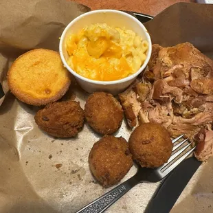 Pulled Smoked Chicken BBQ