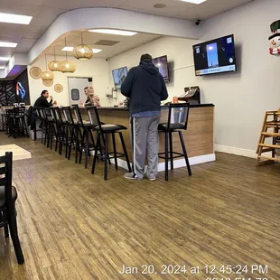 Inside , I ended up ordering take out .