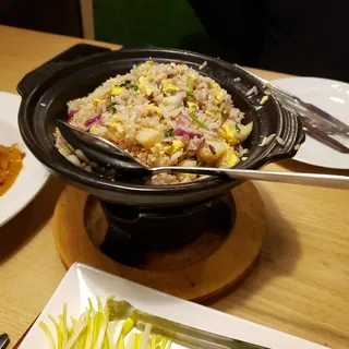 Pineapple Seafood Fried Rice