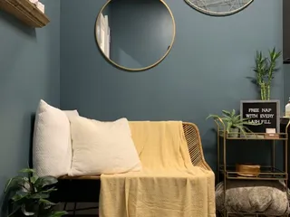 KL Lash Artistry by Kim Leuenberger