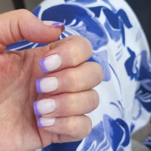 Q Nails