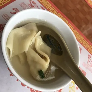 Wonton soup