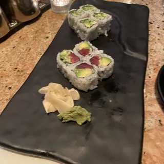 TUNA ROLL