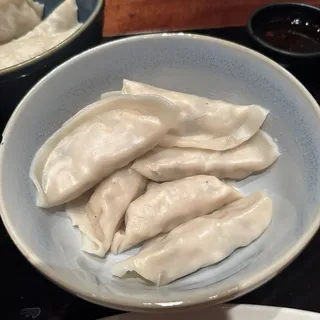 STEAMED CHICKEN DUMPLINGS