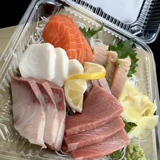 Osaka Sashimi Set