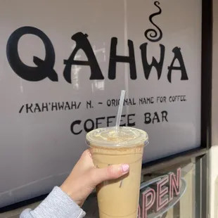 Iced vanilla latte