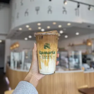 ig: @whatsviveating  |  iced qamaria latte