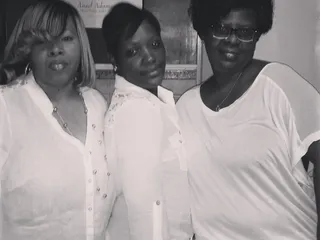 Vibrations Night Lounge