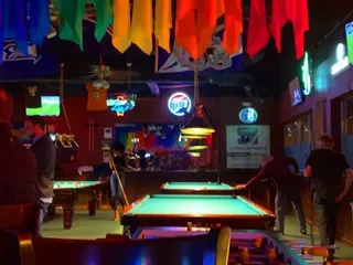 Sidelines Sports Bar & Billiards