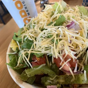 salad bowl w/chicken!!