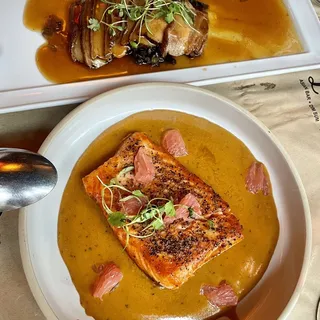 Turmeric Ora King Salmon