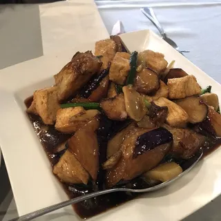 Eggplant with Crispy Tofu