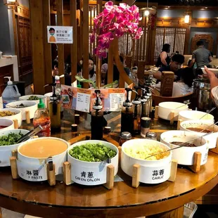 Seasoning station