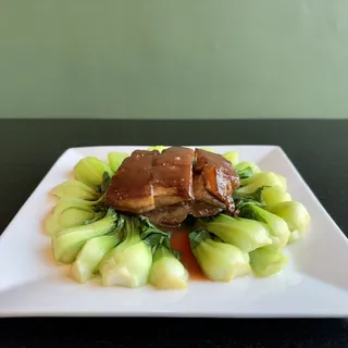 Classic Marinated Dongpo Pork