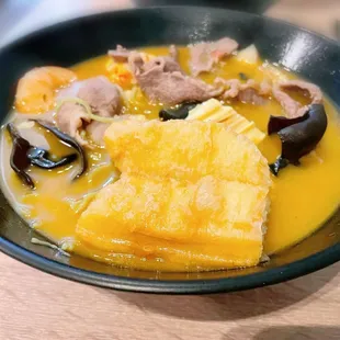 A6. Szechuan Spicy Soup + your own ingredients