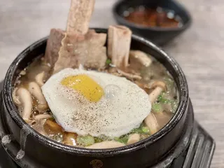 Classic Chinese Restaurant