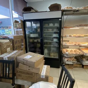 I noticed more cake they stored here in the fridge but I think it's for the customers who custom make theirs...idk