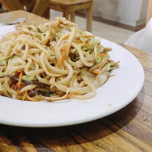 Shredded Pork Chow Mein