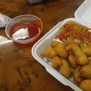 Sweet and sour chicken lunch special