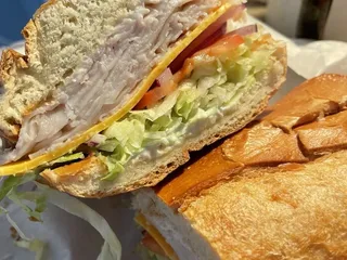 Navarro’s Italian Deli