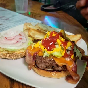 Bacon cheese burger