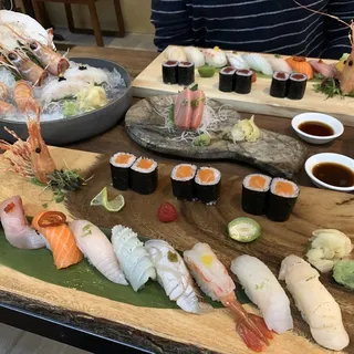 Supreme Omakase Sushi Dinner