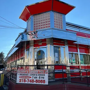 Quaker Diner on Oxford