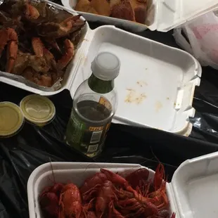 2lbs of crawfish, garlic crabs, corn and potatoes