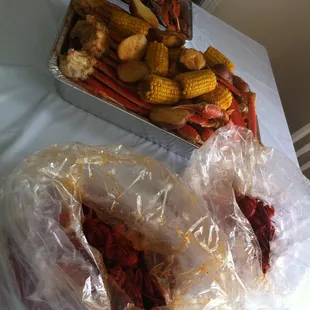 Snow Crabs &amp; Crawfish