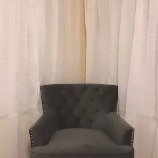 Accent chair