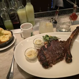 Tomahawk Steak