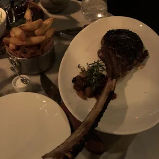 Tomahawk Steak