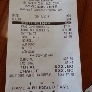 Crab cakes and flounder