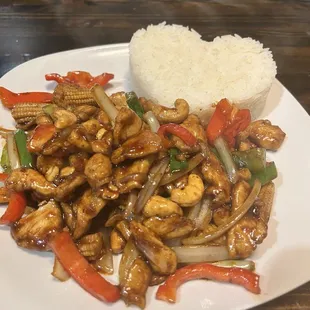 Cashew chicken