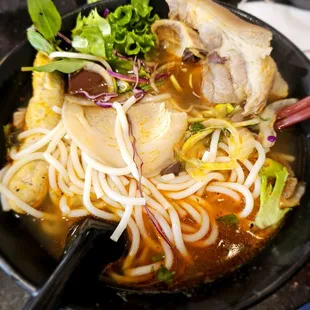 ramen and noodles, noodle dish, noodles, noodle soup, food, ramen