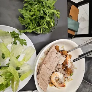 Large size hủ tiếu.