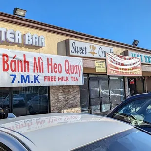 a car parked in front of the store