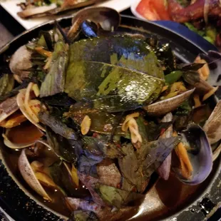 Clam hot pot